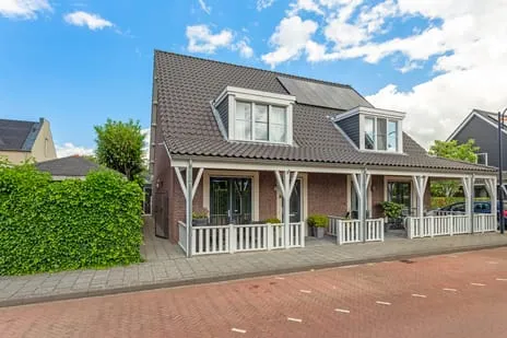 Twee-onder-één-kap te koop: de Kwekerij 72, Zandvoort Baarn