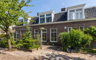 Terraced house for sale: de la Reystraat 3, Transvaalwijk Leeuwarden