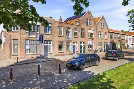 Tussenwoning te koop: De Lannoystraat 3, Scheldestraat e.o. Vlissingen