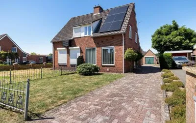 Twee-onder-één-kap te koop: De Lauden 20, Klazienaveen-Zuid Klazienaveen