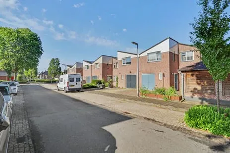 Corner house for sale: De Lek 2, Venne-West Drunen