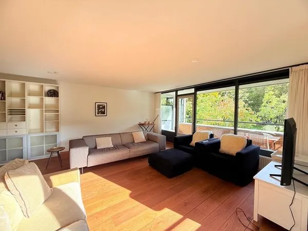 Appartement te huur: De Lierhof 6, Delflandpleinbuurt-Oost Amsterdam