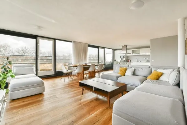 Woning te huur: De Lierhof, Delflandpleinbuurt-Oost Amsterdam