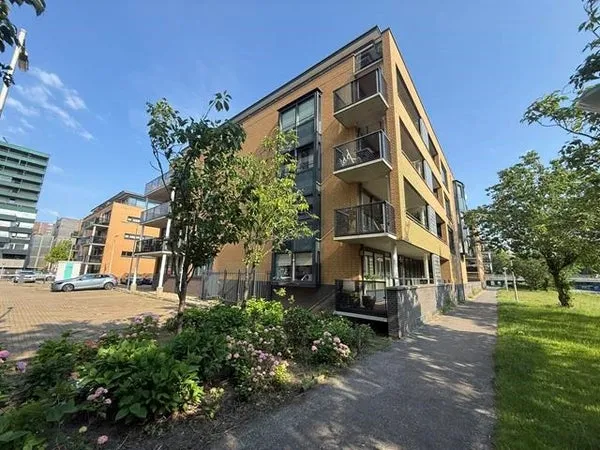 Woning te huur: De Lierhof, Delflandpleinbuurt-Oost Amsterdam