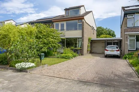 Tussenwoning te koop: De Lijnbaan 44, Bedum Zuid - Oost Bedum