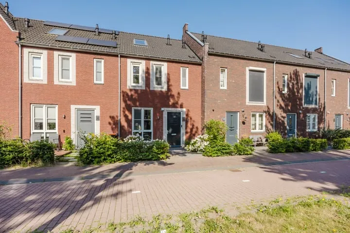 Tussenwoning te koop: De Linie 5, Hoog Dalem Gorinchem