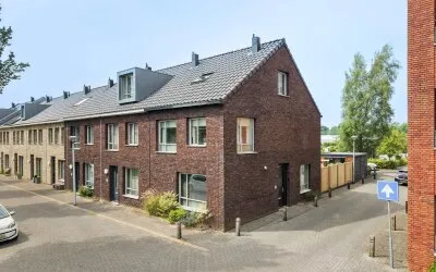 Hoekwoning te koop: De Malus 2, Huizum-Dorp Leeuwarden