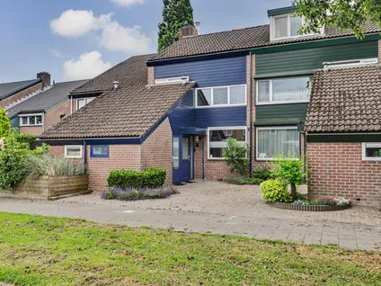 Tussenwoning te koop: De Meeren 31, Krooswijk Zevenbergen