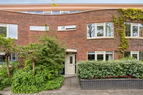 Tussenwoning te koop: De Meij van Streefkerkstraat 74, Burgemeesterswijk Leiden