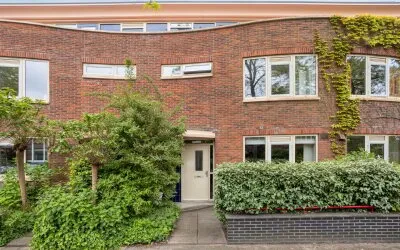 Tussenwoning te koop: De Meij van Streefkerkstraat 74, Burgemeesterswijk Leiden