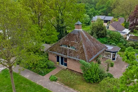 Vrijstaande woning te koop: De Meteoor 10, Bungalowpark Dronten