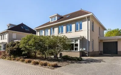 Tussenwoning te koop: De Moeraseik 14, Osseveld-Oost Apeldoorn