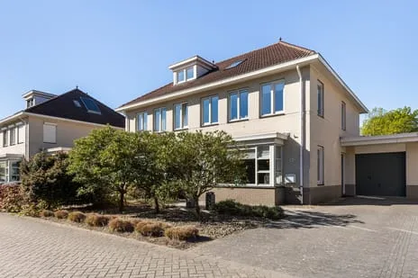 Terraced house for sale: De Moeraseik 14, Osseveld-Oost Apeldoorn