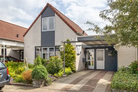 Terraced house for sale: De Nachtpauw 11, Zeven Bosjes Almelo