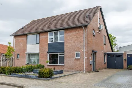Tussenwoning te koop: de Noor 105, Buurse kern Haaksbergen
