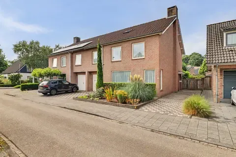 Twee-onder-één-kap te koop: De Oder 9, Drunen