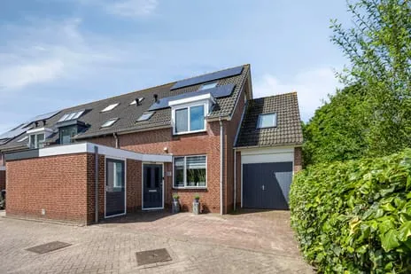 Corner house for sale: De Oude Steegh 7, Rijpwetering Rijpwetering