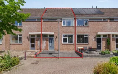 Tussenwoning te koop: De Panneboeter 55, Krommeweg-Zuid Hendrik-Ido-Ambacht