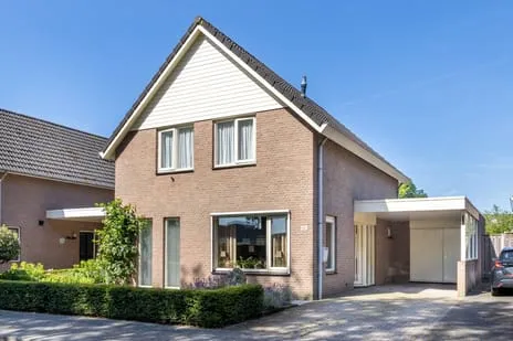 Detached house for sale: De Pelikaan 23, Huttenveld Almelo