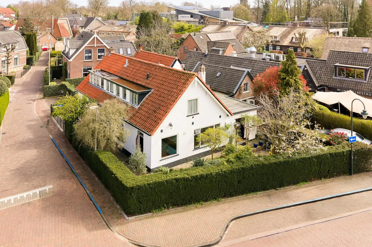 Tussenwoning te koop: De Pijl 2, Laren
