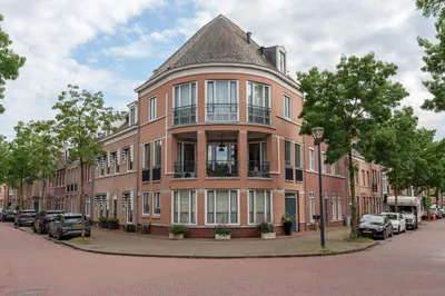 Tussenwoning te koop: de Plaetse 194, De Veste Helmond
