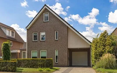 Vrijstaande woning te koop: De Raaiberg 5, Rijsbergen Rijsbergen