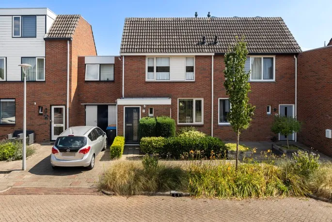 Tussenwoning te koop: de Reest 7, Hattem