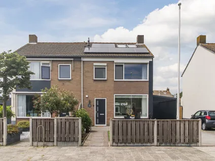 Semi-detached for sale: De Regtstraat 4, Abbenes Abbenes