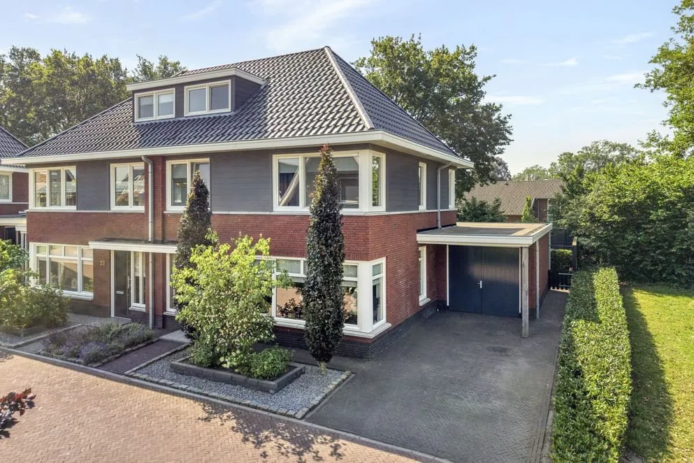 Twee-onder-één-kap te koop: De Rietakker 41, Vasse