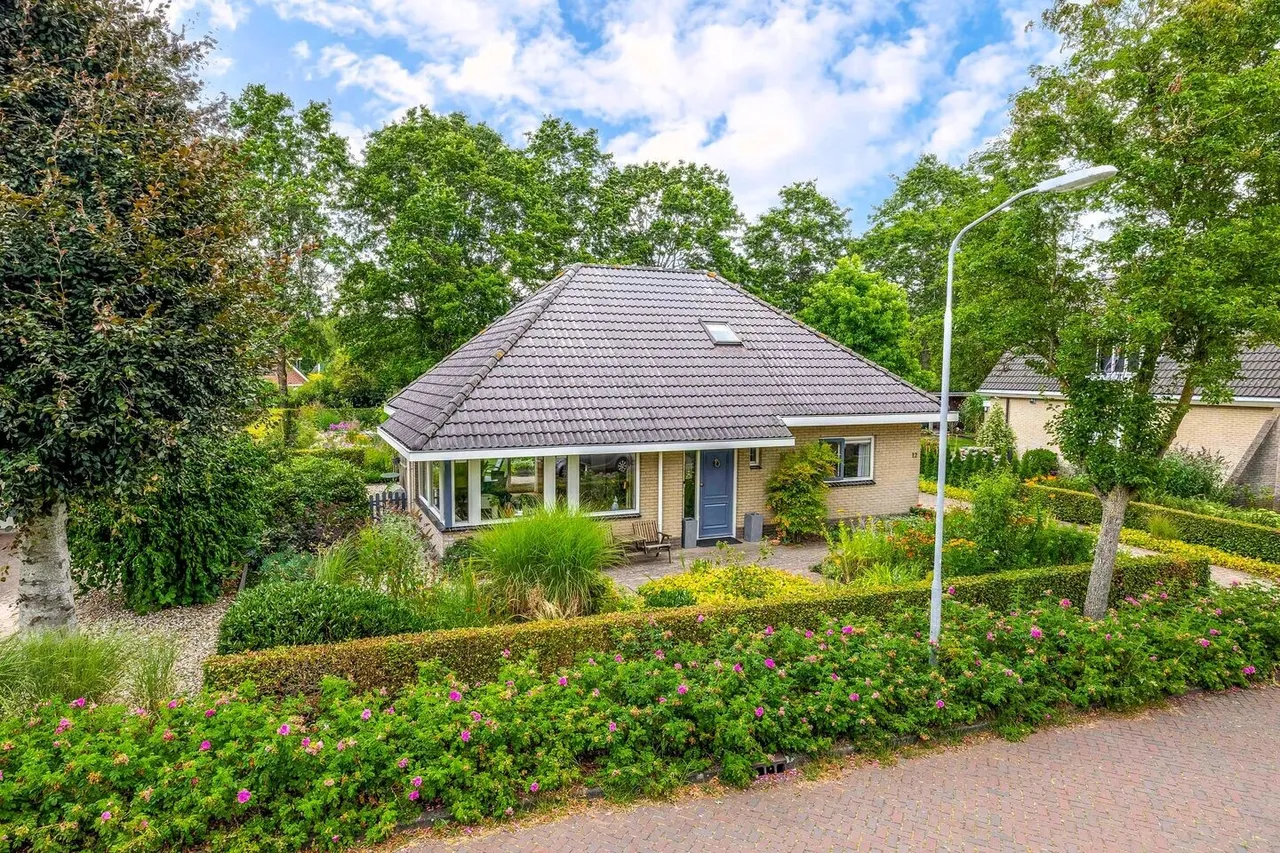 Vrijstaande woning te koop: De Rikken 12, Vledder