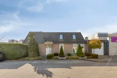 Hoekwoning te koop: de Ronde 11, Best