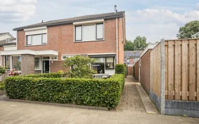 Hoekwoning te koop: De Ronde Maat 89, Braakmanslanden noordoost Rijssen