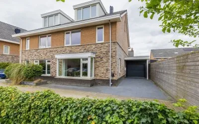 Corner house for sale: De Ruijterstraat 35D, De Hoek Rijnsburg