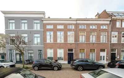 Tussenwoning te koop: De Ruijterstraat 68, Zeeheldenkwartier 'S-Gravenhage
