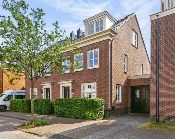 Tussenwoning te koop: De Ruiterberg 34, Vleuterweide-Noord/Oost/Centrum Vleuten