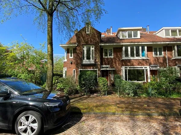 Hoekwoning te huur: De Ruwiellaan 8, Kruiskerkbuurt Amstelveen