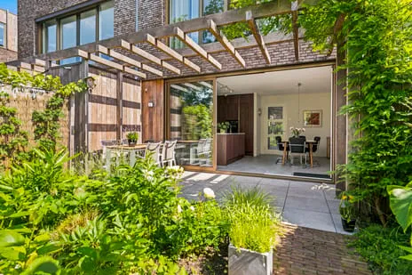 Tussenwoning te koop: de Ruyterlaan 131, Meerwijk Bennebroek