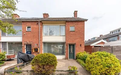 Hoekwoning te koop: de Savornin Lohmanlaan 2, Staatsliedenwijk Baarn