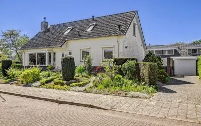 Vrijstaande woning te koop: De Savornin Lohmanlaan 55, Paauwenburg West Vlissingen