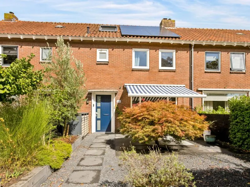Tussenwoning te koop: De Savornin Lohmanlaan 60, Zwolle