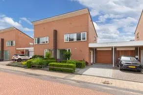 Tussenwoning te koop: De Schildwacht 9, Woldmeenthe Steenwijk