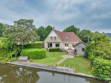Vrijstaande woning te koop: de Seine 4, Stadsfenne Sneek