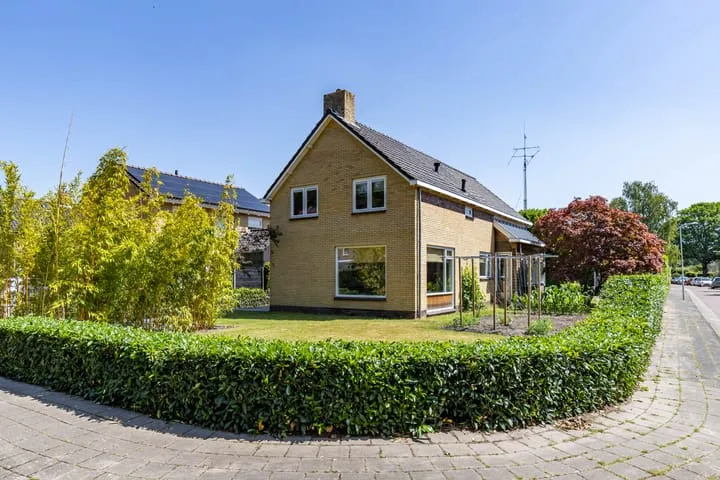 Vrijstaande woning te koop: De Skeakel 5, Beetsterzwaag-Skeakel Beetsterzwaag