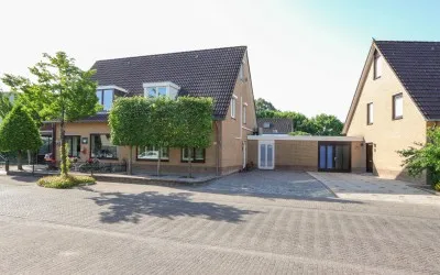 Tussenwoning te koop: De Slikslede 22, Kampbuurt Swifterbant