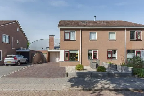 Twee-onder-één-kap te koop: De Splitting 23, Wolvega-De Scheene Wolvega