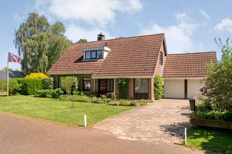 Vrijstaande woning te koop: de Steeg 3, Dalen Dalen