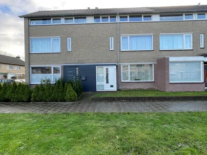 Tussenwoning te huur: De Steenzager 27, 't Look Veldhoven