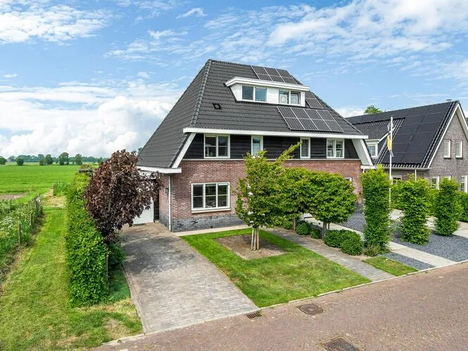 Twee-onder-één-kap te koop: De Stelling 8, Suwâld Suwâld