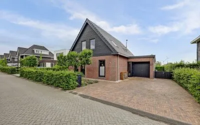 Vrijstaande woning te koop: De Stijl 17, De Gilden Dronten
