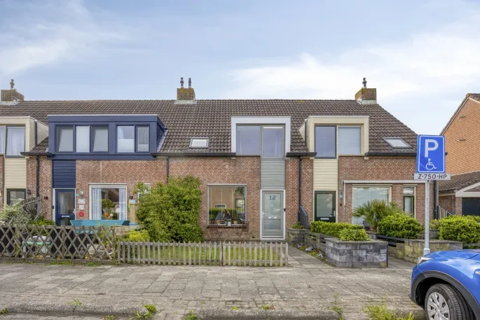 Tussenwoning te koop: De Streng 12, Waarland (woonkern) Waarland